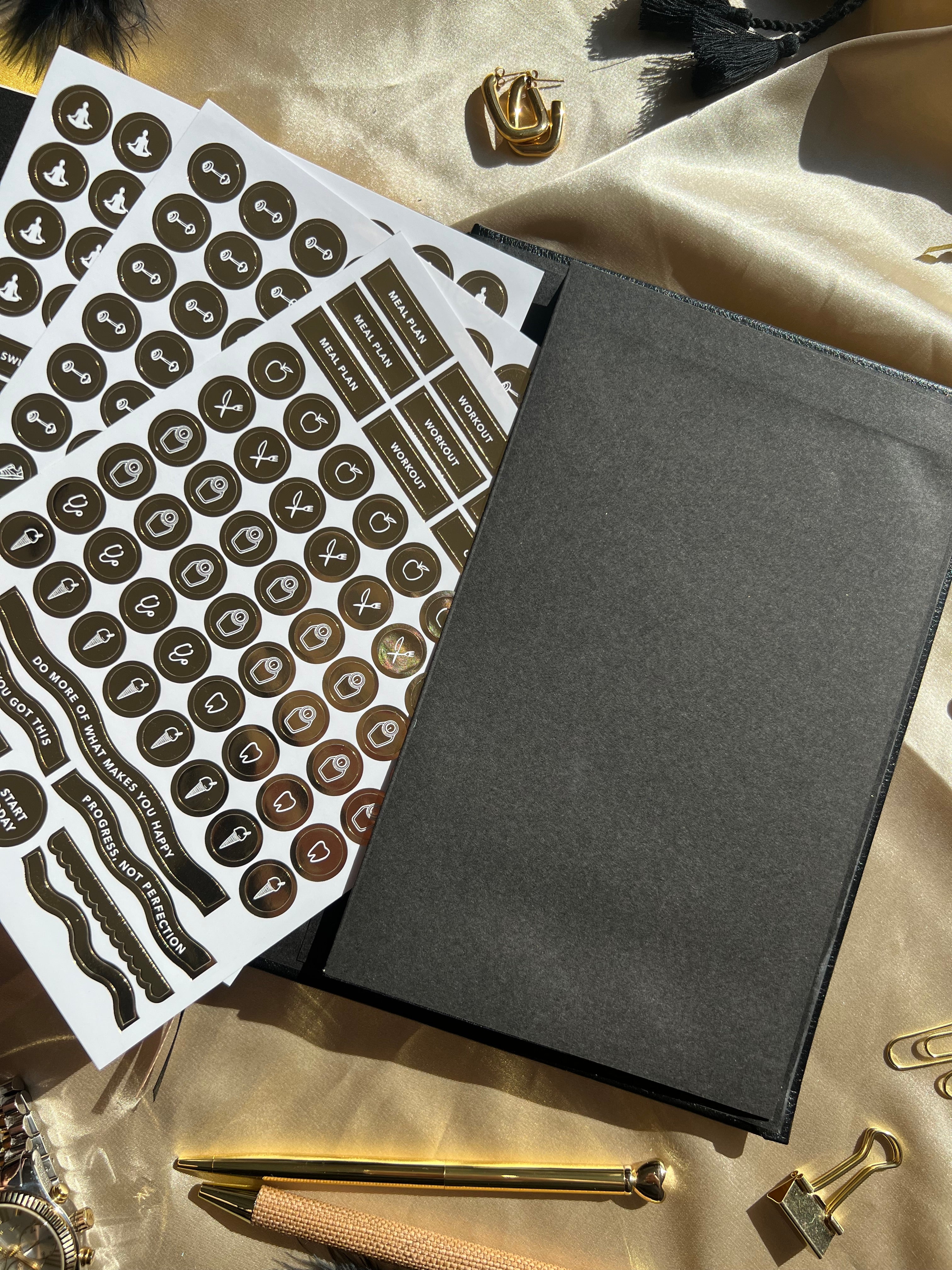 My Daily Fitness Planner - Violet